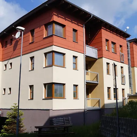 아파트 Klinovec Loučná pod Klínovcem