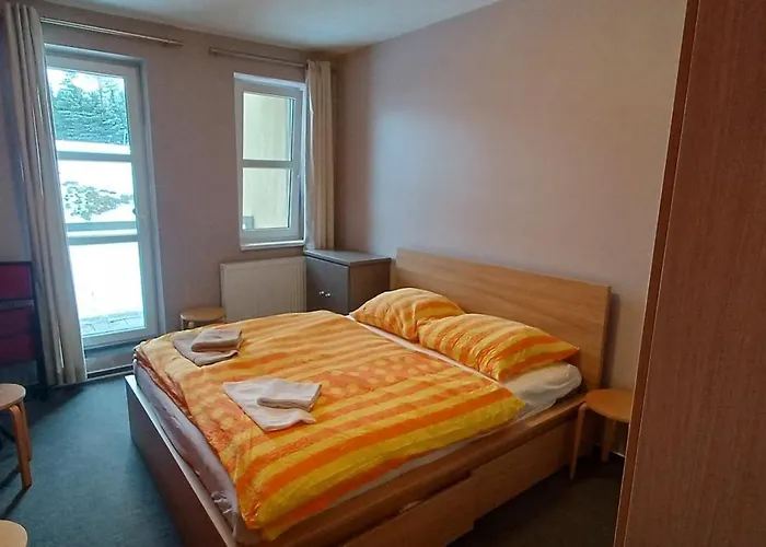 アパート Klinovec Loučná pod Klínovcem